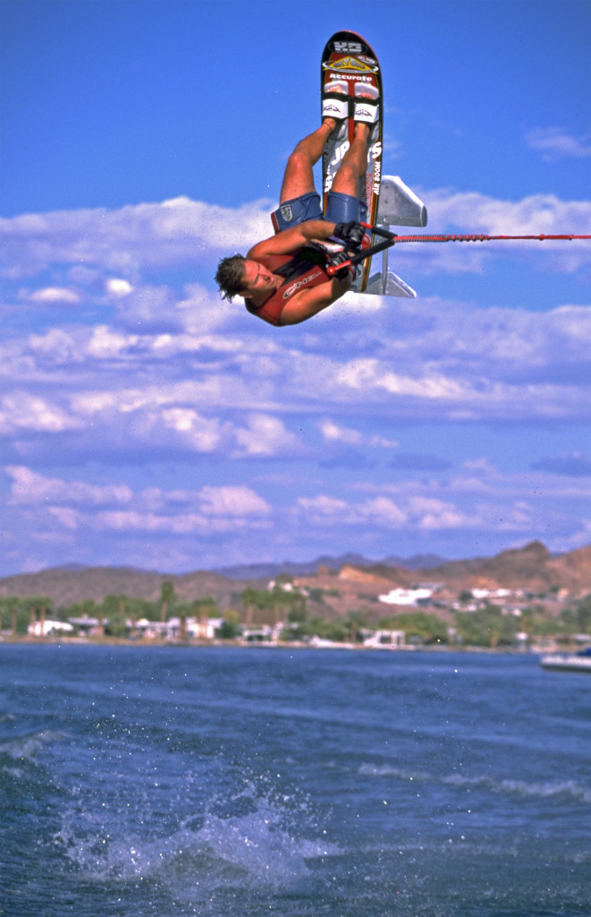 Free Water Ski Photos HYDROFOIL BIG BACK ROLL Classic Water Skiing